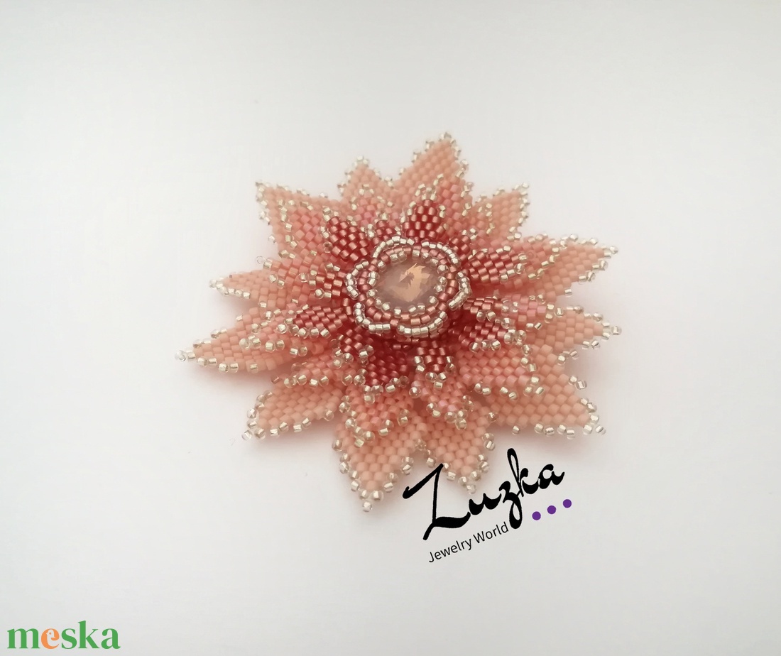 Barack, peach színű kitűző, bross - ékszer - kitűző és bross - kitűző - Meska.hu Barack, peach színű kitűző, bross - ékszer - kitűző és bross - kitűző - Meska.hu
