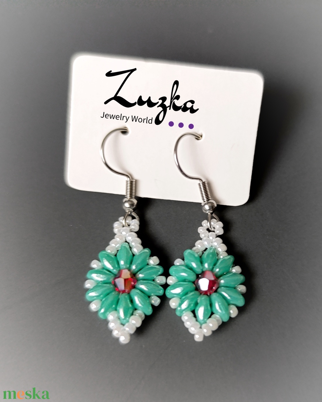 Virágos lógós fülbevaló - ékszer - fülbevaló - lógó fülbevaló - Meska.hu