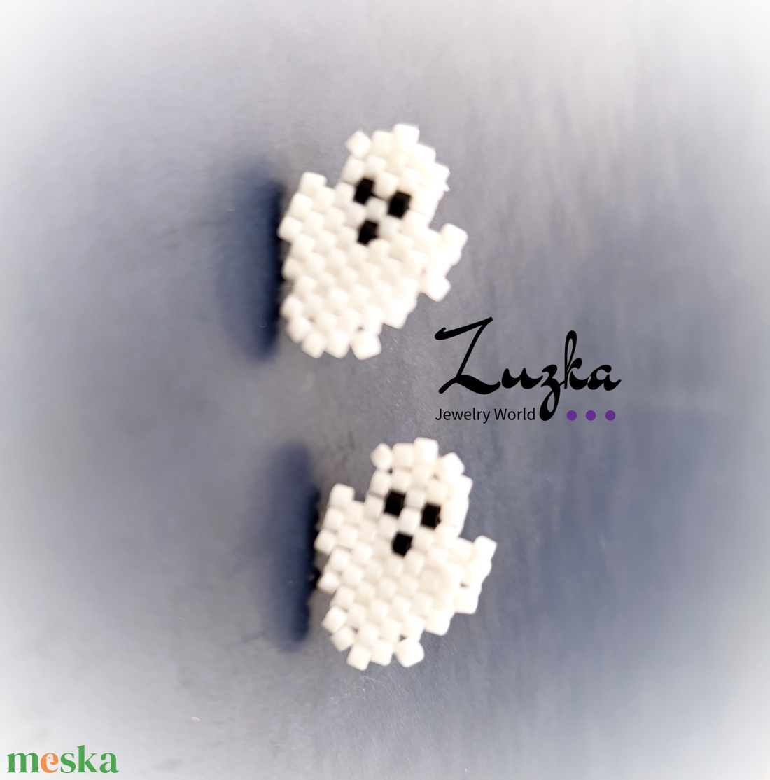 Mini szellem bedugós fülbevaló - ékszer - fülbevaló - pötty fülbevaló - Meska.hu