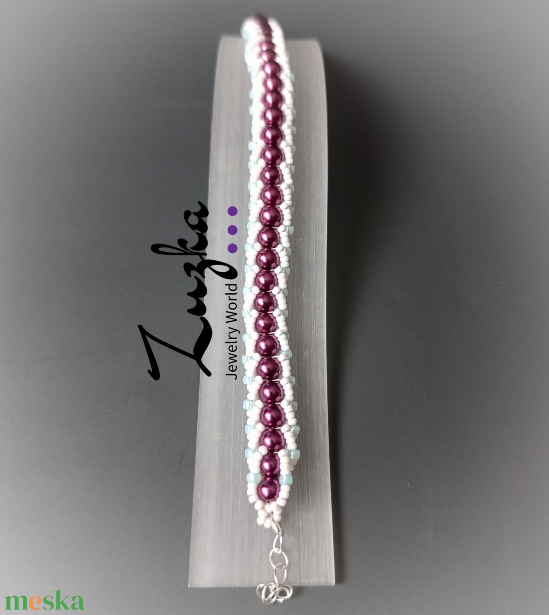 Burgundi-fehér és cseh karkötő  - ékszer - karkötő - gyöngyös karkötő - Meska.hu