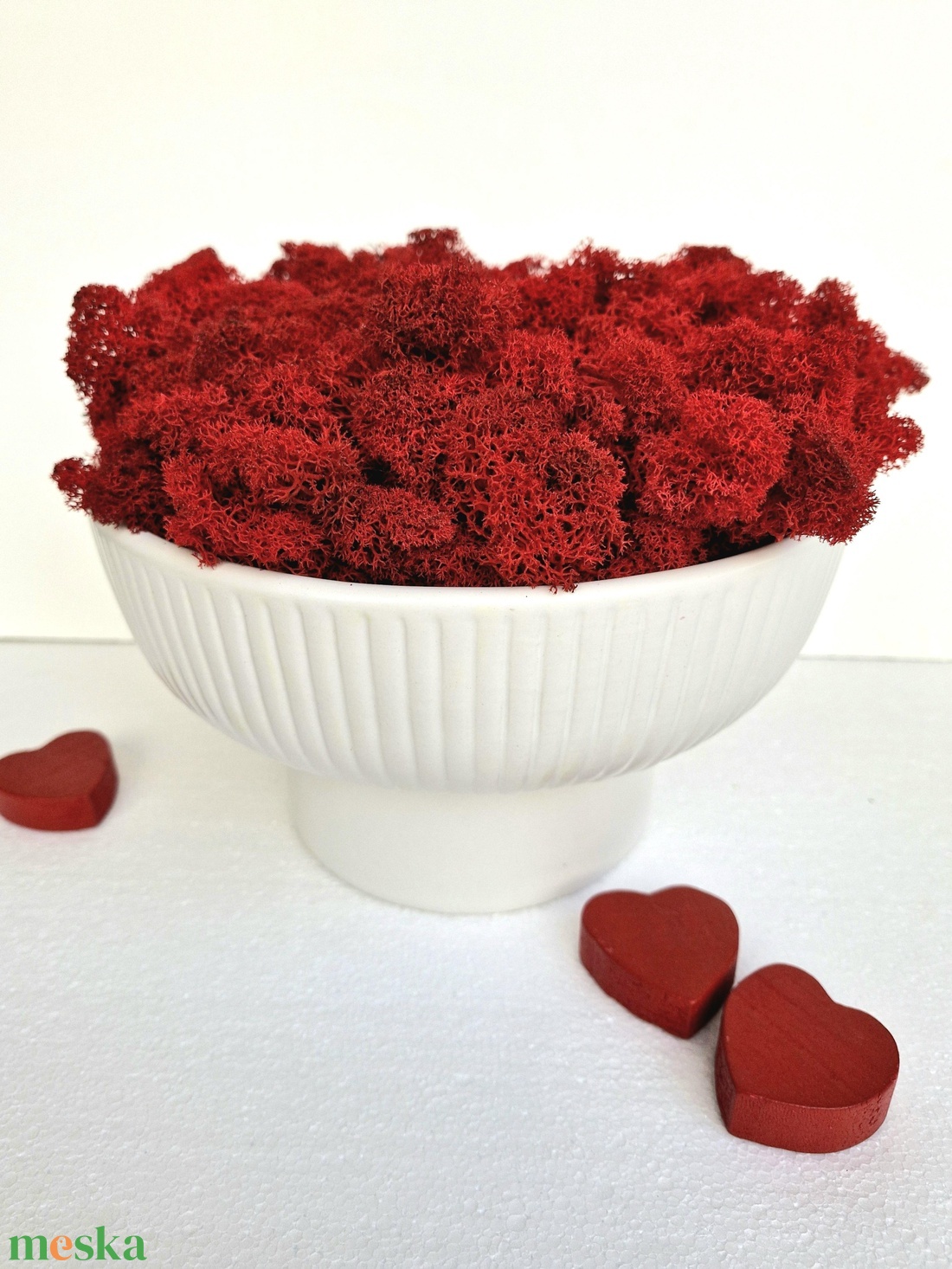Egyedi asztaldísz piros izlandi zuzmóval - Valentin napra - otthon & életmód - dekoráció - asztal és polc dekoráció - zuzmódekoráció, mohadekoráció - Meska.hu Egyedi asztaldísz piros izlandi zuzmóval - Valentin napra - otthon & életmód - dekoráció - asztal és polc dekoráció - zuzmódekoráció, mohadekoráció - Meska.hu