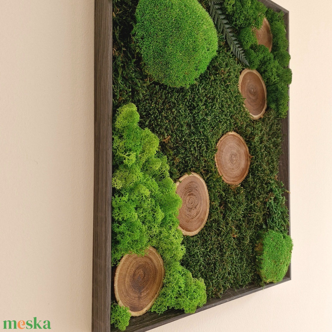 Mohakép fakorongokkal - otthon & életmód - dekoráció - fali és függő dekoráció - zuzmókép, mohakép - Meska.hu