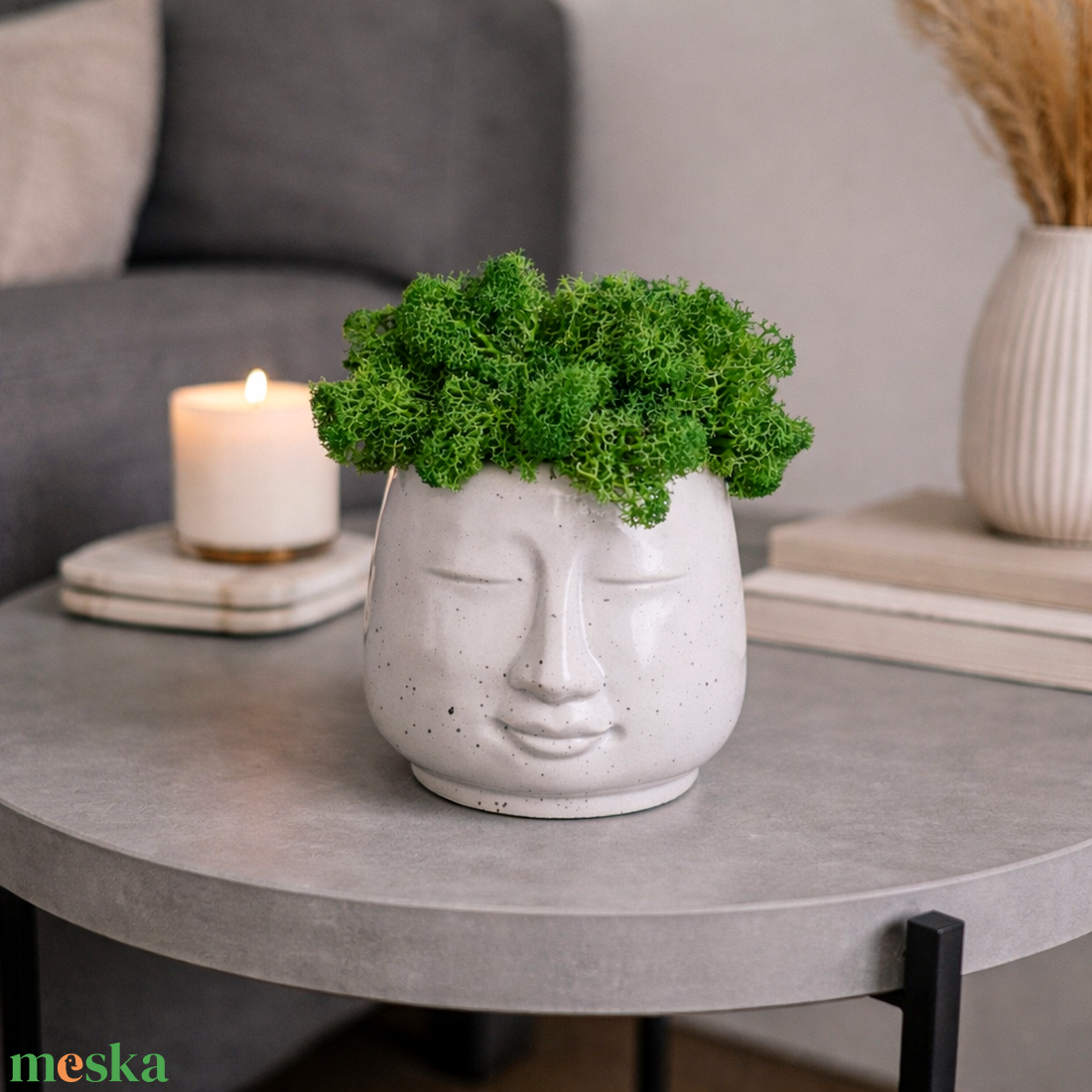 Szürke fej kaspódísz izlandi zuzmóval - mohakaspó - otthon & életmód - dekoráció - asztal és polc dekoráció - zuzmódekoráció, mohadekoráció - Meska.hu