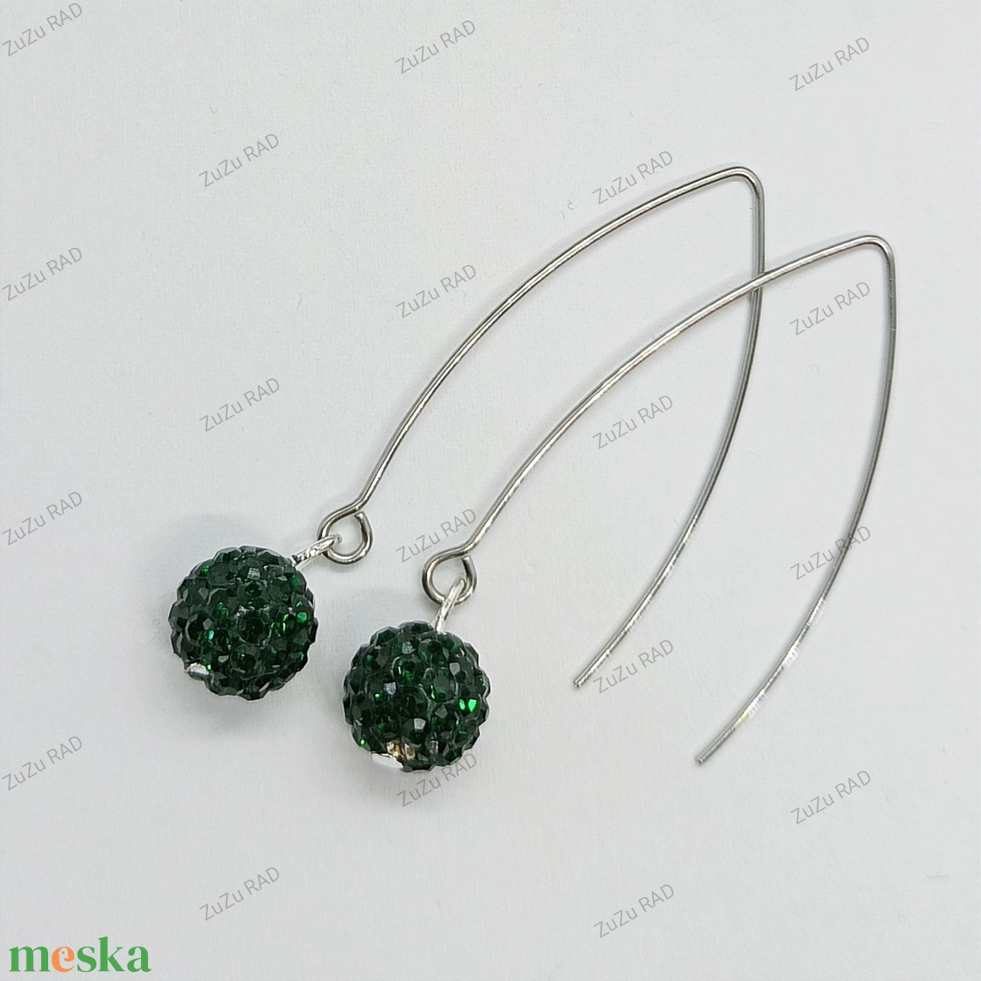 Sötétzöld színű shamballa gyöngyös, lógós fülbevaló - ékszer - fülbevaló - lógó fülbevaló - Meska.hu Sötétzöld színű shamballa gyöngyös, lógós fülbevaló - ékszer - fülbevaló - lógó fülbevaló - Meska.hu