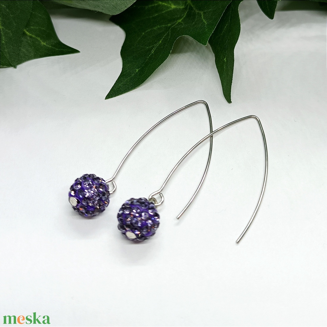 Lila színű Shamballa gyöngyös, lógós fülbevaló - ékszer - fülbevaló - lógó fülbevaló - Meska.hu Lila színű Shamballa gyöngyös, lógós fülbevaló - ékszer - fülbevaló - lógó fülbevaló - Meska.hu