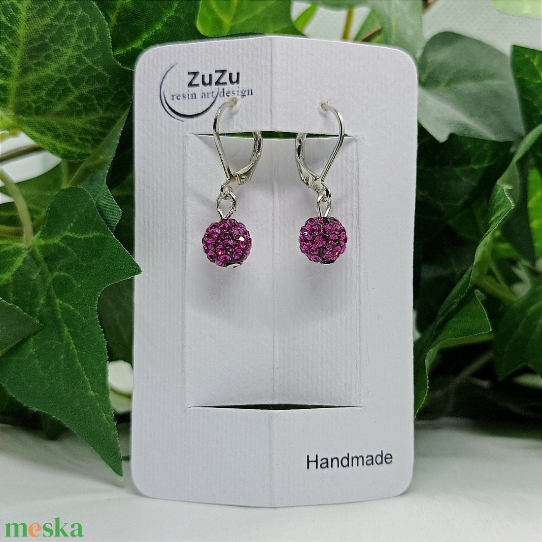 Magenta színű csillogó shamballa gyöngyös lógós fülbevaló - ékszer - fülbevaló - lógó fülbevaló - Meska.hu Magenta színű csillogó shamballa gyöngyös lógós fülbevaló - ékszer - fülbevaló - lógó fülbevaló - Meska.hu