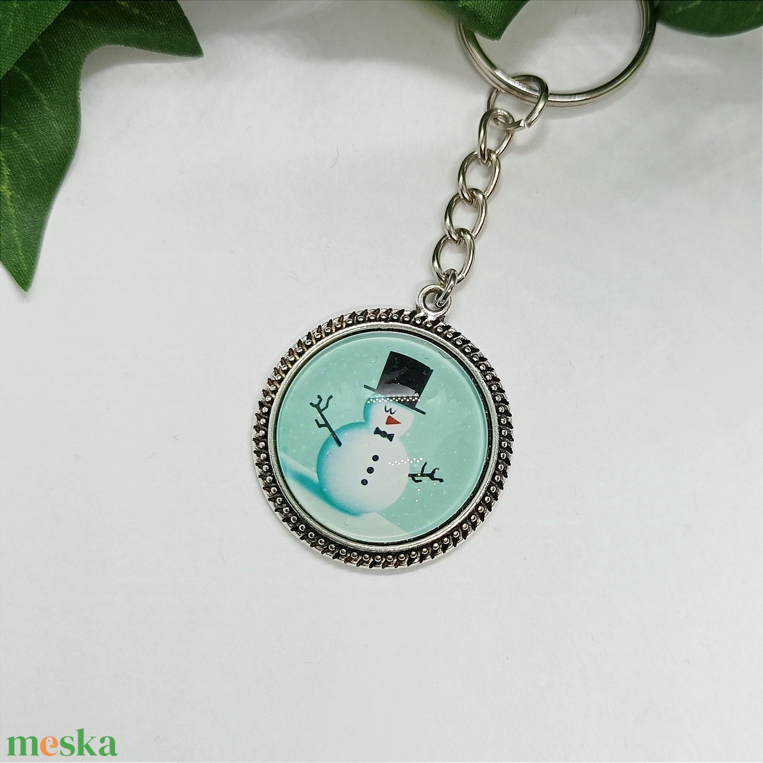 Hóember medálos kulcstartó - táska & tok - kulcstartó & táskadísz - kulcstartó - Meska.hu