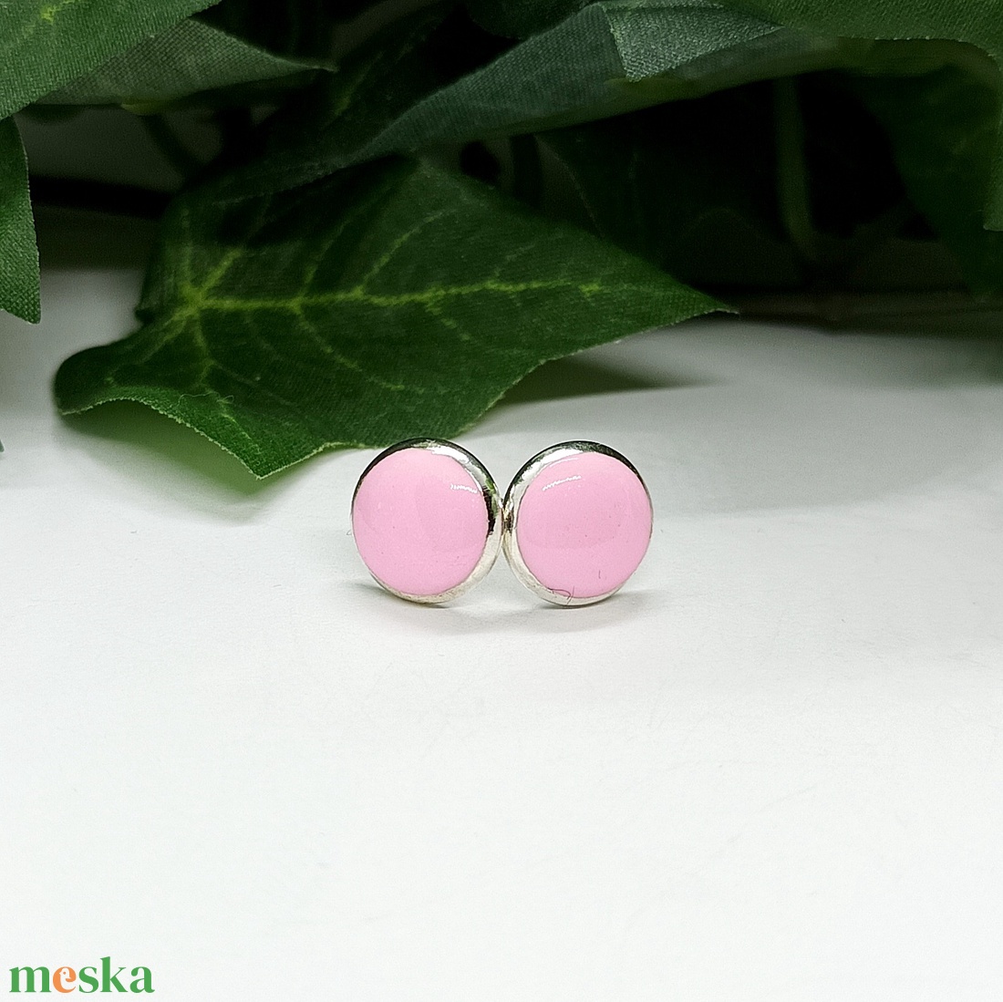 Pasztell színkavalkád műgyanta pötty fülbevalók - ékszer - fülbevaló - pötty fülbevaló - Meska.hu