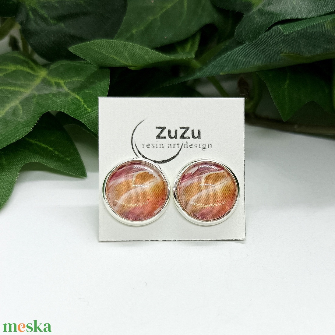 Barna és bézs színű márvány mintás pötty fülbevaló - ékszer - fülbevaló - pötty fülbevaló - Meska.hu