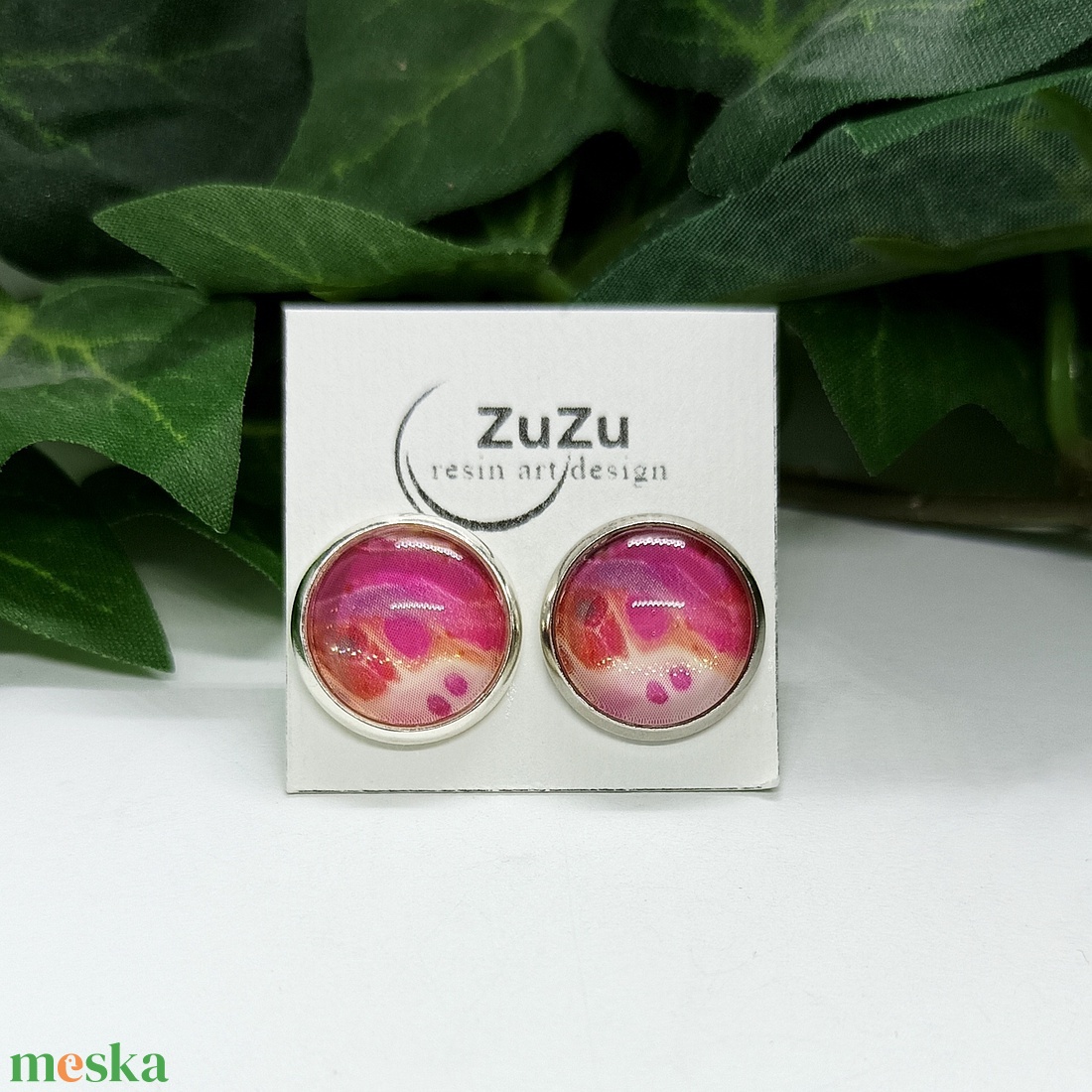 Pink és rózsaszínű márvány mintás pötty fülbevaló - ékszer - fülbevaló - pötty fülbevaló - Meska.hu