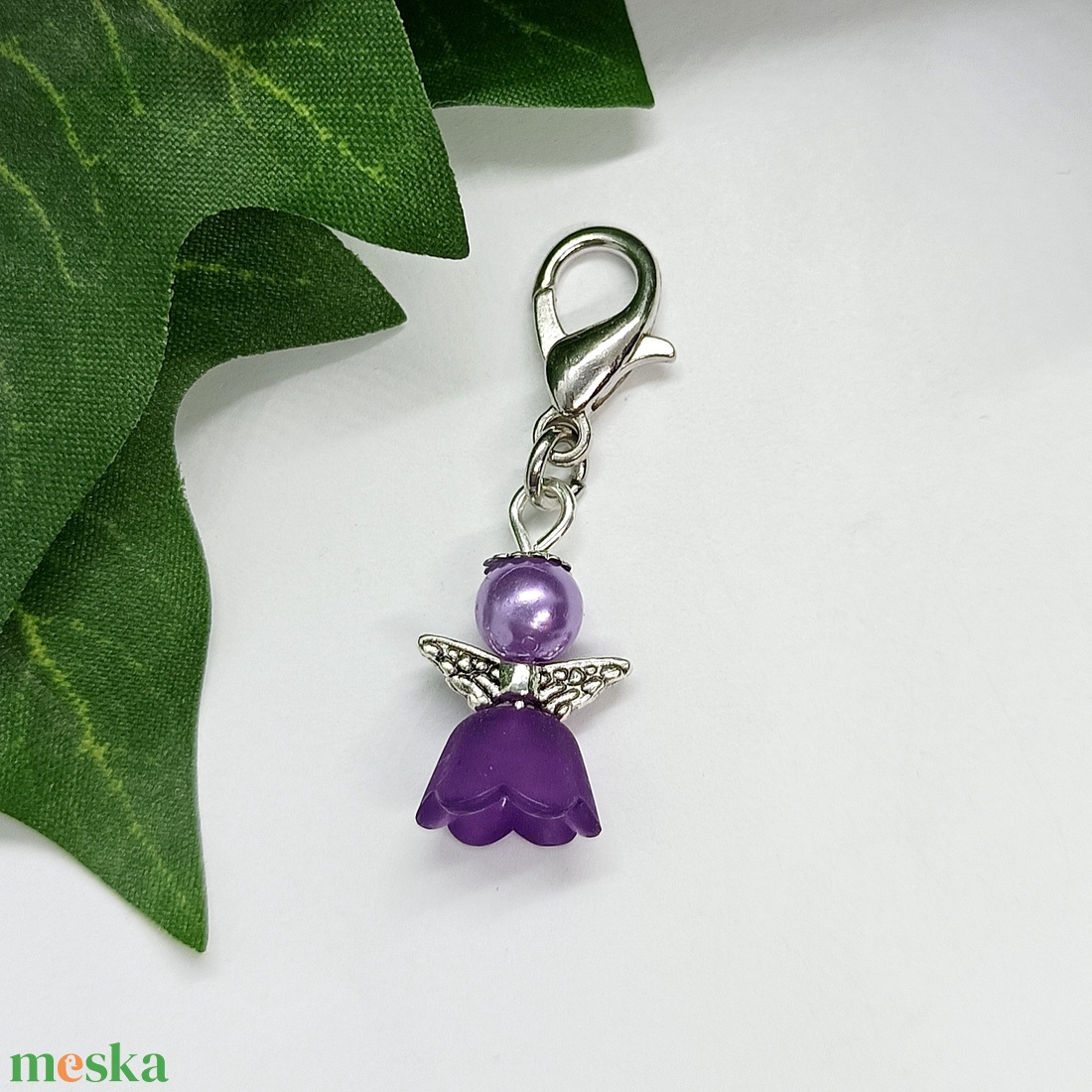 Lila színű angyalka medálos kulcstartó, táskadísz - táska & tok - kulcstartó & táskadísz - táskadísz - Meska.hu Lila színű angyalka medálos kulcstartó, táskadísz - táska & tok - kulcstartó & táskadísz - táskadísz - Meska.hu
