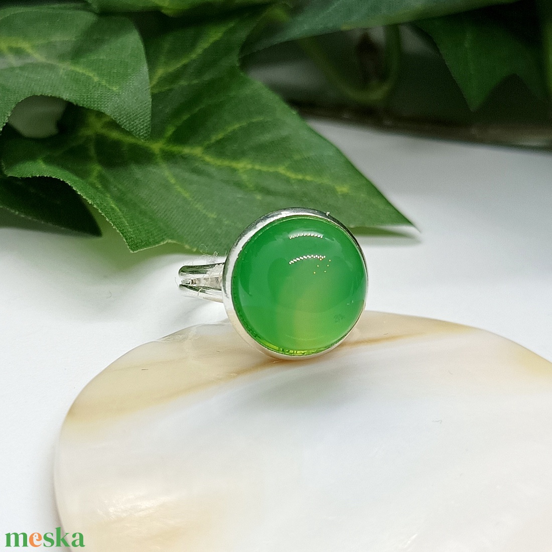 Zöld ónix achát ásvány kaboson gyűrű  - ékszer - gyűrű - statement gyűrű - Meska.hu