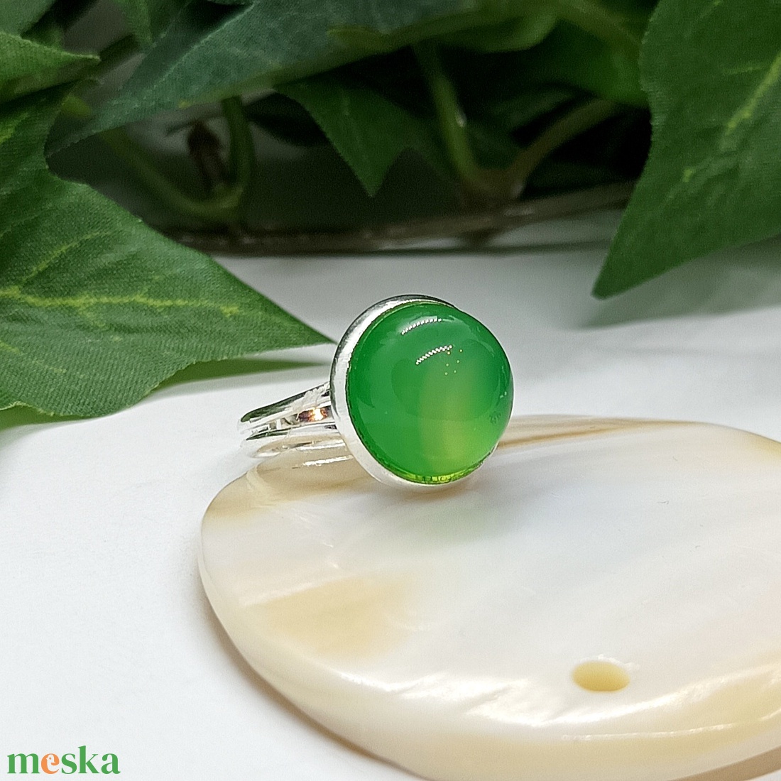 Zöld ónix achát ásvány kaboson gyűrű  - ékszer - gyűrű - statement gyűrű - Meska.hu