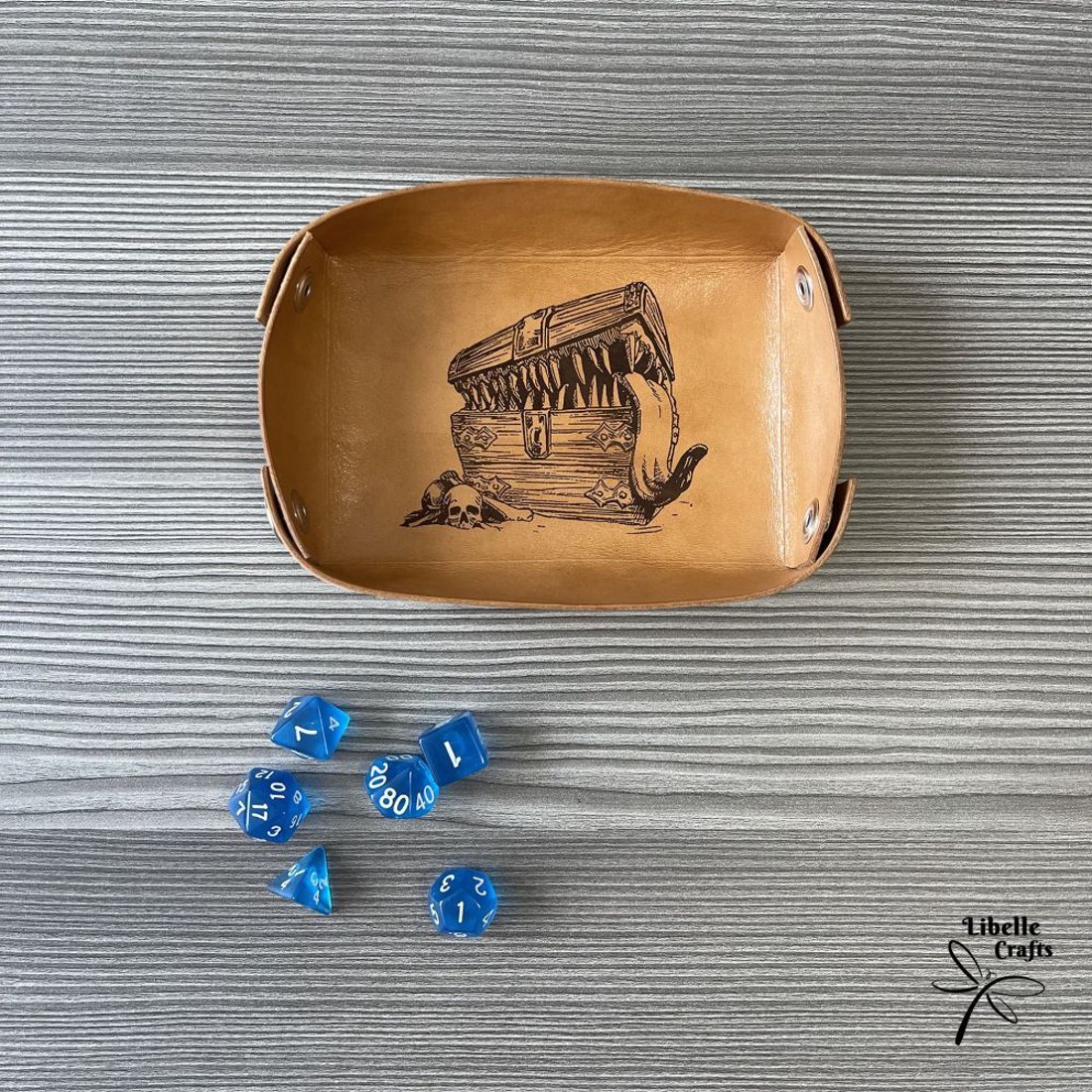 Mimic-es kockadobó tálca - játék & sport - szerepjáték - Meska.hu