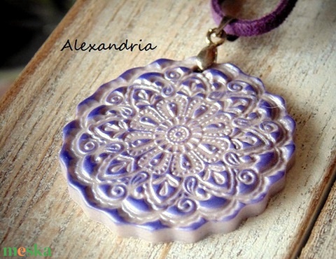 Mandala nyaklánc - ékszer - nyaklánc - medálos nyaklánc - Meska.hu Mandala nyaklánc - ékszer - nyaklánc - medálos nyaklánc - Meska.hu