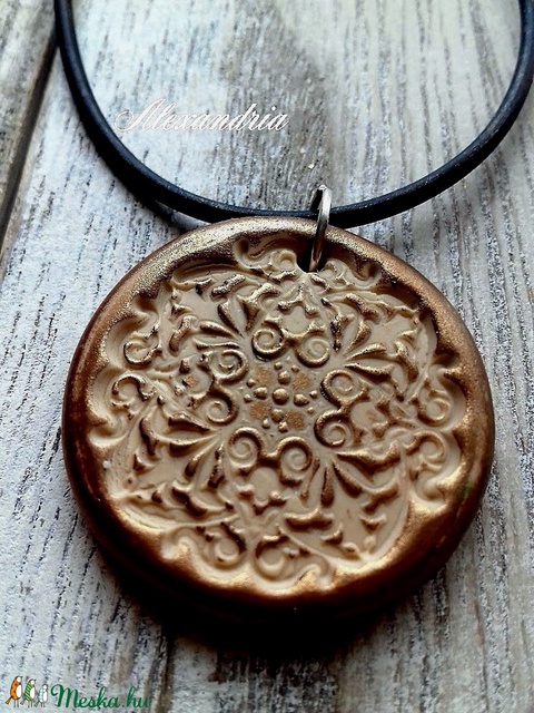 Mandala nyaklánc - ékszer - nyaklánc - medálos nyaklánc - Meska.hu Mandala nyaklánc - ékszer - nyaklánc - medálos nyaklánc - Meska.hu