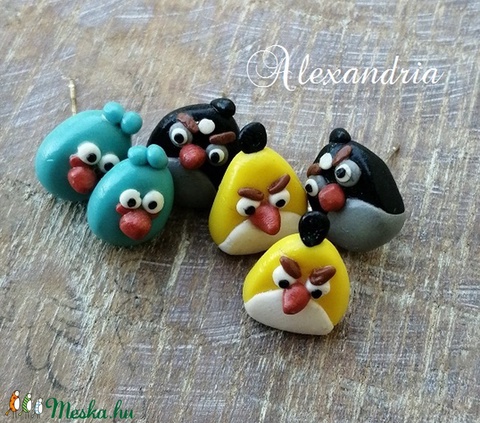 Angry birds fülik - ékszer - fülbevaló - pötty fülbevaló - Meska.hu Angry birds fülik - ékszer - fülbevaló - pötty fülbevaló - Meska.hu