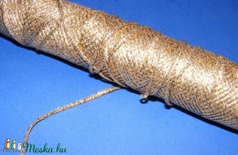 Metál zsinór (2,5 mm/1 m) - arany - gyöngy, ékszerkellék - Meska.hu Metál zsinór (2,5 mm/1 m) - arany - gyöngy, ékszerkellék - Meska.hu