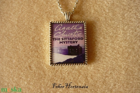 Agatha Christie: A Sittaford-rejtély (nyaklánc) - ékszer - nyaklánc - medálos nyaklánc - Meska.hu Agatha Christie: A Sittaford-rejtély (nyaklánc) - ékszer - nyaklánc - medálos nyaklánc - Meska.hu