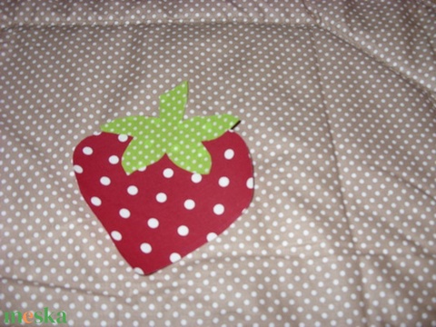 Bélelt ovis lepedő Egyedi patchwork rátét ovis jellel - derékalj 100% pamut - játék & gyerek - Meska.hu Bélelt ovis lepedő Egyedi patchwork rátét ovis jellel - derékalj 100% pamut - játék & gyerek - Meska.hu