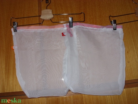 Színkódos áttetsző szütyő,zsák 35 x 30 cm, újra használható, mosható Zöldülj Te is - táska & tok - bevásárlás & shopper táska - zöldség/gyümölcs zsák - Meska.hu Színkódos áttetsző szütyő,zsák 35 x 30 cm, újra használható, mosható Zöldülj Te is - táska & tok - bevásárlás & shopper táska - zöldség/gyümölcs zsák - Meska.hu