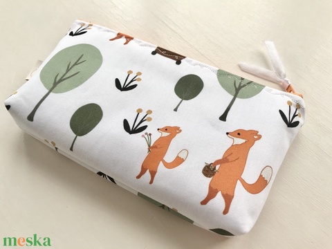 Róka Mama a kis rókákkal - neszesszer, tolltartó, szemüvegtok vagy irattartó prémium pamut textilből - Artiroka design - táska & tok - neszesszer - Meska.hu Róka Mama a kis rókákkal - neszesszer, tolltartó, szemüvegtok vagy irattartó prémium pamut textilből - Artiroka design - táska & tok - neszesszer - Meska.hu