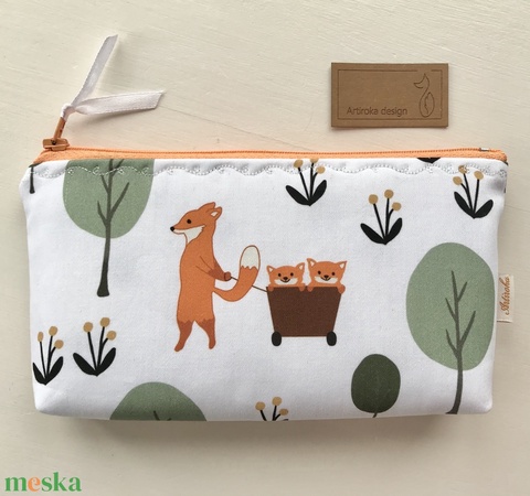 Róka Mama a kis rókákkal - neszesszer, tolltartó, szemüvegtok vagy irattartó prémium pamut textilből - Artiroka design - táska & tok - neszesszer - Meska.hu Róka Mama a kis rókákkal - neszesszer, tolltartó, szemüvegtok vagy irattartó prémium pamut textilből - Artiroka design - táska & tok - neszesszer - Meska.hu