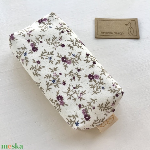 Virág mintás bélelt papírzsebkendő tartó - Artiroka design - táska & tok - pénztárca & más tok - zsebkendőtartó - Meska.hu Virág mintás bélelt papírzsebkendő tartó - Artiroka design - táska & tok - pénztárca & más tok - zsebkendőtartó - Meska.hu