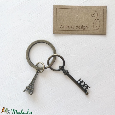 Eiffel torony mintás egyedi kulcstartó HOPE, azaz remény kulcs dísszel - Artiroka design - táska & tok - kulcstartó & táskadísz - kulcstartó - Meska.hu Eiffel torony mintás egyedi kulcstartó HOPE, azaz remény kulcs dísszel - Artiroka design - táska & tok - kulcstartó & táskadísz - kulcstartó - Meska.hu