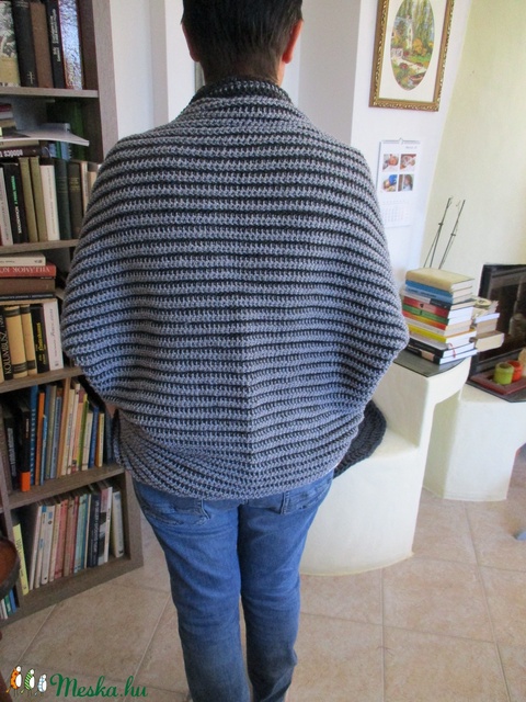 Szürke kétoldalas horgolt Cocoon kardigán - ruha & divat - női ruha - pulóver & kardigán - Meska.hu Szürke kétoldalas horgolt Cocoon kardigán - ruha & divat - női ruha - pulóver & kardigán - Meska.hu