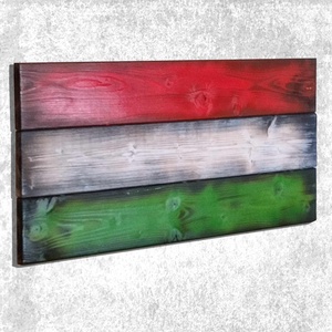 Magyar zászló, fali dekor - otthon & életmód - dekoráció - fali és függő dekoráció - falra akasztható dekor - Meska.hu