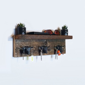 Fali polcos kulcstartó - Meska.hu