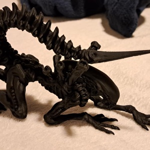 Alien Xenomorph - otthon & életmód - dekoráció - asztal és polc dekoráció - asztaldísz - Meska.hu