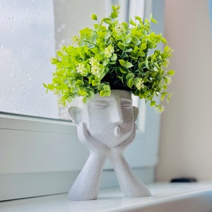 Minimalista arcú kaspó szobanövényekhez - otthon & életmód - dekoráció - virágdísz és tartó - cserép & kaspó - Meska.hu