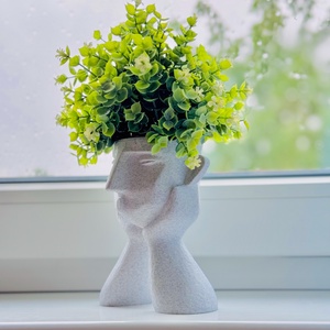 Minimalista arcú kaspó szobanövényekhez - otthon & életmód - dekoráció - virágdísz és tartó - cserép & kaspó - Meska.hu