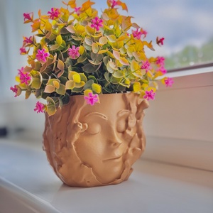 Női arc ültető kaspó - Meska.hu