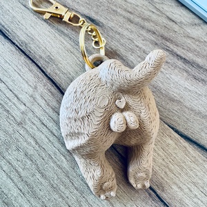 Macska segg kulcstartó - Meska.hu