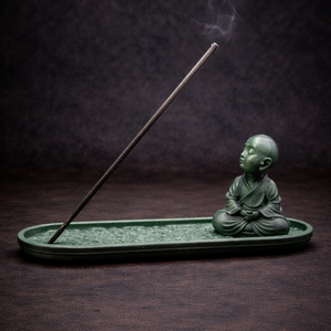 Zen Buddha füstölőtartó � mélyzöld csillogó dísz, meditációs lakásdekor - otthon & életmód - dekoráció - spiritualitás - füstölő és füstölőtartó - Meska.hu