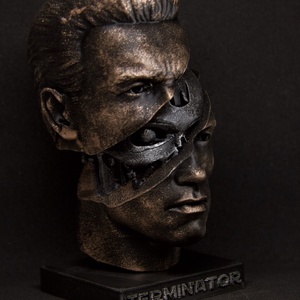 Terminator szobor, Kellékek & szerszámok, Dekorációs kellékek, Figurák, Festészet, Festett tárgyak, MESKA