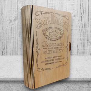  Lézervágott Whiskey Tartó Ajándékdoboz - Jack Daniel's Design, Esküvő, Emlék & Ajándék, Doboz, Famegmunkálás, MESKA