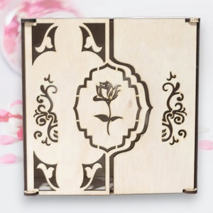 Lézervágott dobozka szalvétához, zsebkendőkhöz, bizsukhoz, 19x19x7cm - esküvő - emlék & ajándék - doboz - Meska.hu