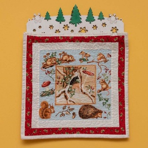 Fa akasztó faliképekhez, patchwork munkákhoz, téli táj, színes - otthon & életmód - dekoráció - fali és függő dekoráció - falra akasztható dekor - Meska.hu