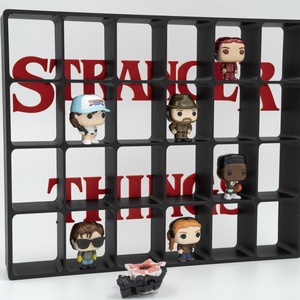 Stranger Things Kinder Joy figura tartó, Kellékek & szerszámok, Dekorációs kellékek, Figurák, , MESKA