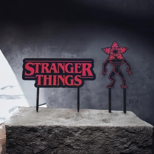 Stranger Things tortabeszúró szett - Meska.hu