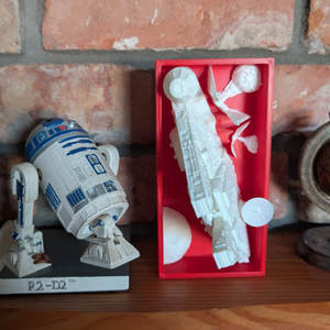 Star Wars Könyvtámasz - Ezer Éves Sólyom - Millenium Falcon - Csillagok Háborúja - otthon & életmód - dekoráció - asztal és polc dekoráció - könyvtámasz - Meska.hu