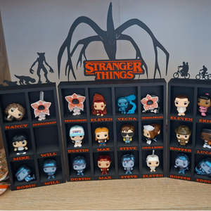 Vecnás Stranger Things gyüjtői Kinder Joy Funko figura tartó, 24 figurának, Otthon & Életmód, Dekoráció, Asztal és polc dekoráció, Díszdoboz, Mindenmás, MESKA