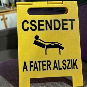 Vicces ajándék tábla, Vigyázz csúszik, Anyu főz, Anyu felmosott, Apu alszik, Leánybúcsú, Lánybúcsú, Legénybúcsú, Esküvő - esküvő - lánybúcsú - Meska.hu