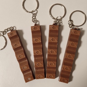 Kinder csoki kulcstartó - táska & tok - kulcstartó & táskadísz - kulcstartó - Meska.hu