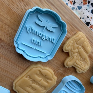 Szívek szállodája/Gilmore Girls sütikiszúró szett- 5db - otthon & életmód - konyhafelszerelés, tálalás - sütés, főzés - sütikiszúró - Meska.hu