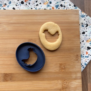 Tojás körvonalú, csibe mintás linzer / sütikiszúró - Meska.hu